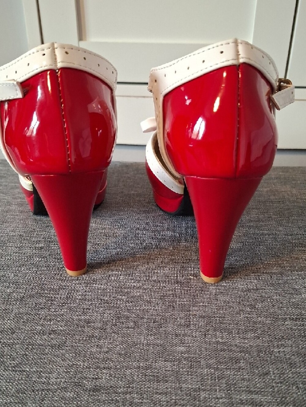 Pixie Cove Red and White Patten T-Strap Platform Heels - Picture 7 of 11